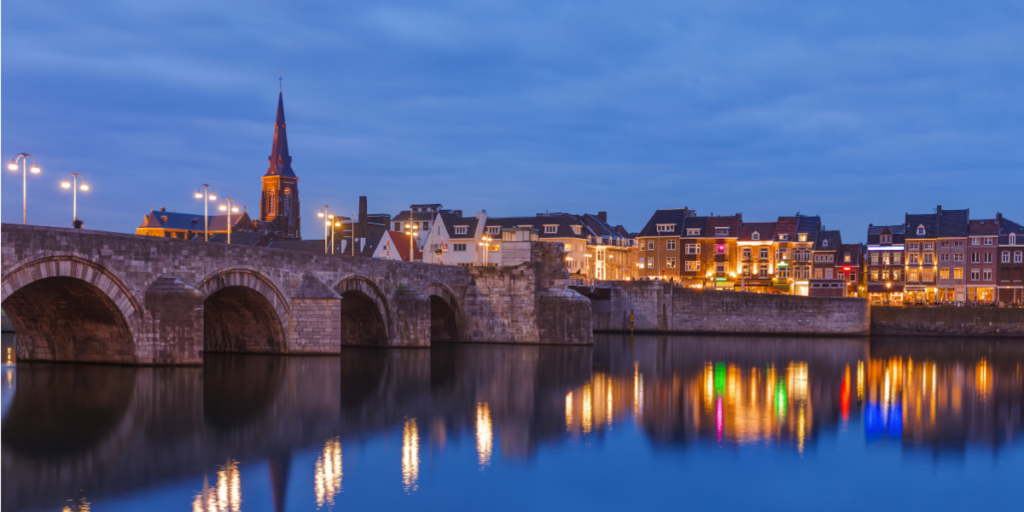 Een vakantiewoning in Nederland financieren
