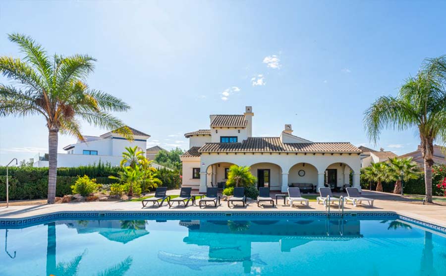 Een nieuwbouwwoning kopen in Spanje. Laat je goed informeren