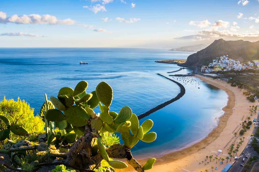 Een appartement kopen op Tenerife kan een interessante investering zijn.